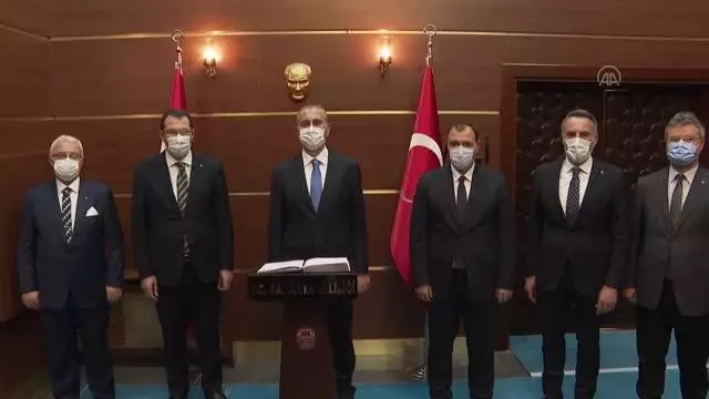Adalet Bakanı Abdulhamit Gül Sakarya'da temaslarda bulundu Adalet Bakanı Abdulhamit Gül Sakarya'da temaslarda bulundu