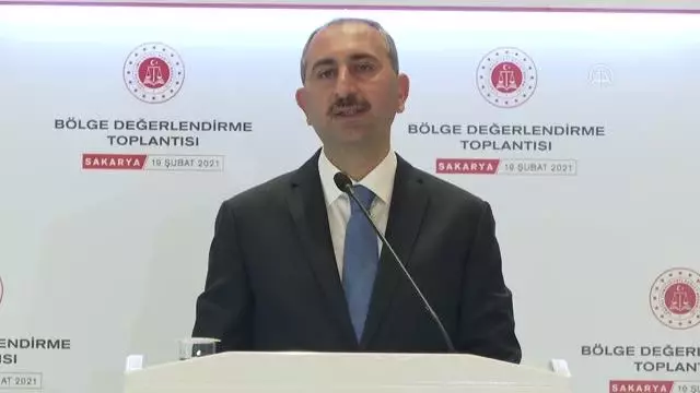 Adalet Bakanı Gül: 'Özünde milletimizin mayası olan yeni bir anayasa, yarınlarımıza, çocuklarımıza bırakacağımız en değerli miras olacaktır' Adalet Bakanı Gül: 'Özünde milletimizin mayası olan yeni bir anayasa, yarınlarımıza, çocuklarımıza bırakacağımız en değerli miras olacaktır'