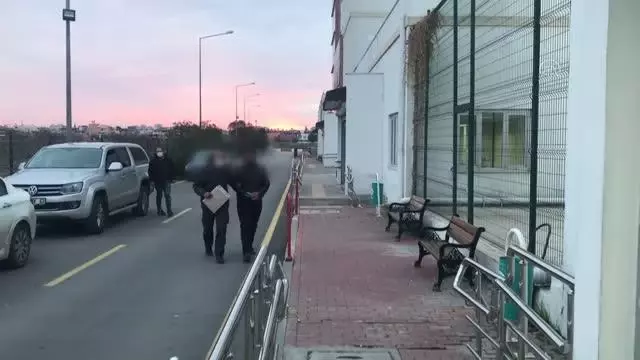 Son dakika haber... Adana merkezli 11 ilde nitelikli dolandırıcılık ve rüşvet soruşturması kapsamında 46 gözaltı kararı Son dakika haber... Adana merkezli 11 ilde nitelikli dolandırıcılık ve rüşvet soruşturması kapsamında 46 gözaltı kararı