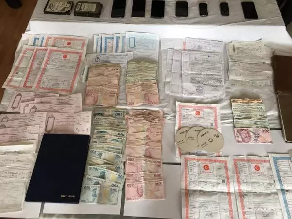 Ağrı'da tefecilik operasyonu: 18 gözaltı Ağrı'da tefecilik operasyonu: 18 gözaltı