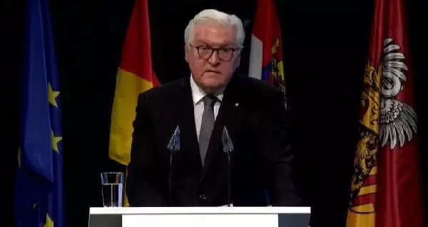 Son dakika: Irkçı terör saldırısında hayatını kaybedenler anıldı Son dakika: Irkçı terör saldırısında hayatını kaybedenler anıldı