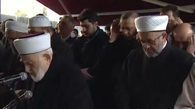 ARŞİV - Türkiye'nin önde gelen hadis alimlerinden Muhammed Emin Saraç vefat etti ARŞİV - Türkiye'nin önde gelen hadis alimlerinden Muhammed Emin Saraç vefat etti