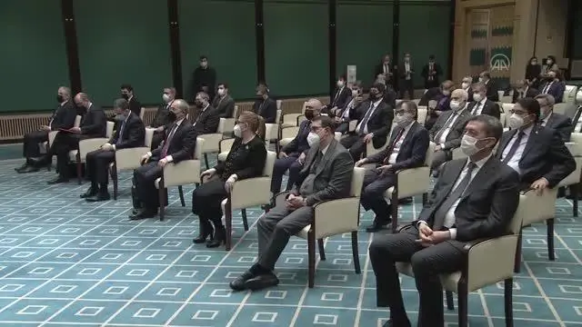 Azerbaycan Başbakanı Asadov, 'Türkiye-Azerbaycan 9. Karma Ekonomik Komisyonu Toplantısı'nın ardından konuştu (1) Azerbaycan Başbakanı Asadov, 'Türkiye-Azerbaycan 9. Karma Ekonomik Komisyonu Toplantısı'nın ardından konuştu (1)