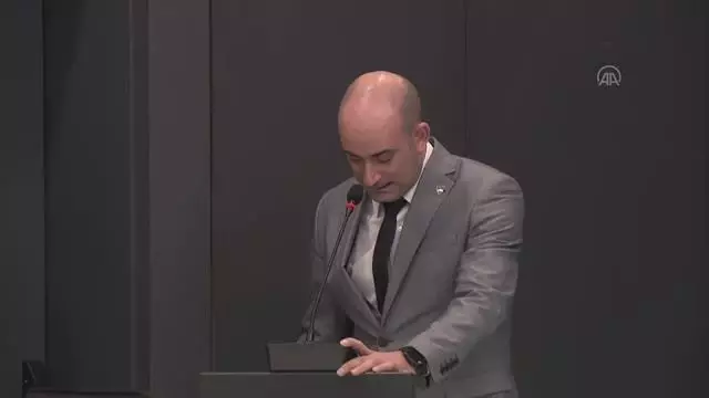 Son dakika haberleri: Azerbaycan Başbakanı Esedov, Türk Dünyası Çevrimiçi Meteoroloji Forumu'nda konuştu Son dakika haberleri: Azerbaycan Başbakanı Esedov, Türk Dünyası Çevrimiçi Meteoroloji Forumu'nda konuştu
