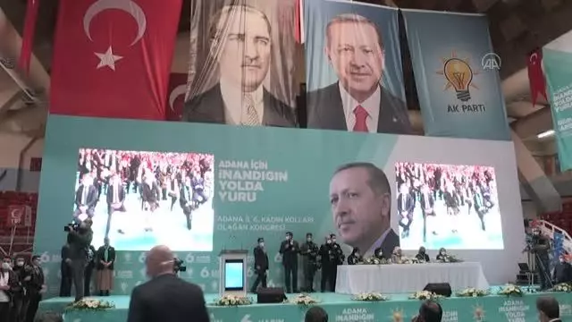 Cumhurbaşkanı Erdoğan, AK Parti Şanlıurfa İl Kadın Kolları 6. Olağan kongresine canlı bağlantı ile katıldı (2) Cumhurbaşkanı Erdoğan, AK Parti Şanlıurfa İl Kadın Kolları 6. Olağan kongresine canlı bağlantı ile katıldı (2)
