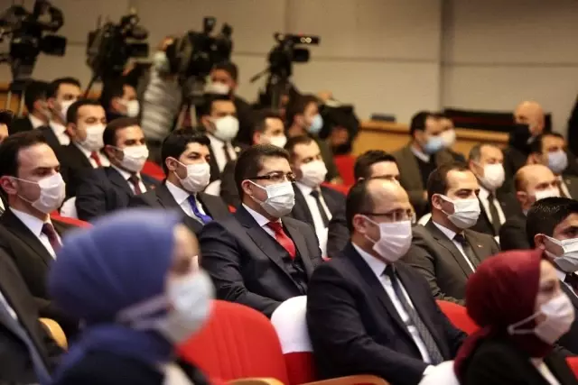 Soylu: 'Bu milletin karşısına Sevr gibi kabullenilemez bir haritalı anlaşma dayattılar' Soylu: 'Bu milletin karşısına Sevr gibi kabullenilemez bir haritalı anlaşma dayattılar'