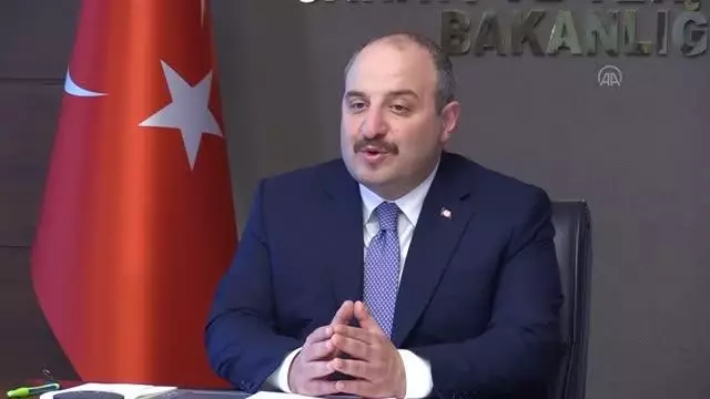 Bakan Varank: 'Ekonomimiz hala çok büyük oranda doğrusal çalışıyor' Bakan Varank: 'Ekonomimiz hala çok büyük oranda doğrusal çalışıyor'