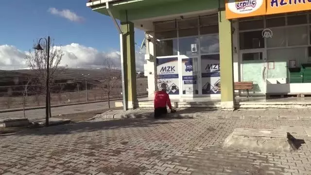 Bedensel engelli milli bilek güreşi sporcusu, mesleğinde engel tanımıyor Bedensel engelli milli bilek güreşi sporcusu, mesleğinde engel tanımıyor
