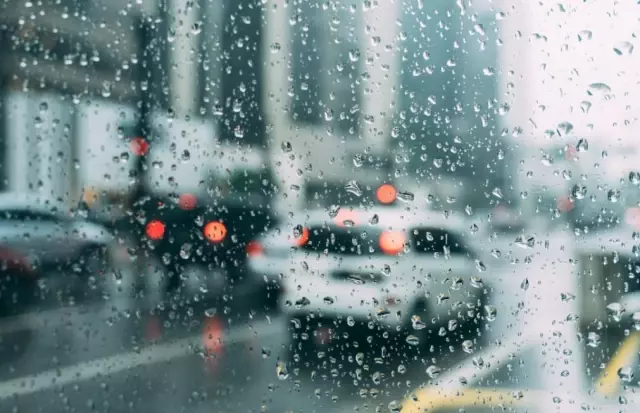 Bugün yağmur var mı? İstanbul'a yağmur yağacak mı? 19 Şubat İstanbul hava durumu? Bugün yağmur var mı? İstanbul'a yağmur yağacak mı? 19 Şubat İstanbul hava durumu?