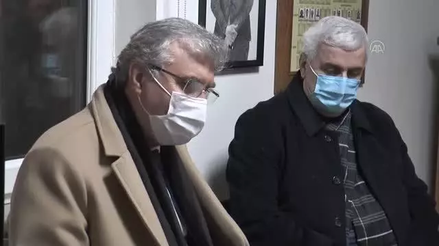 Son dakika gündem: Büyükşehir Belediye Başkanı Yüce'den nöbetteki görevlilere kandil ziyareti Son dakika gündem: Büyükşehir Belediye Başkanı Yüce'den nöbetteki görevlilere kandil ziyareti
