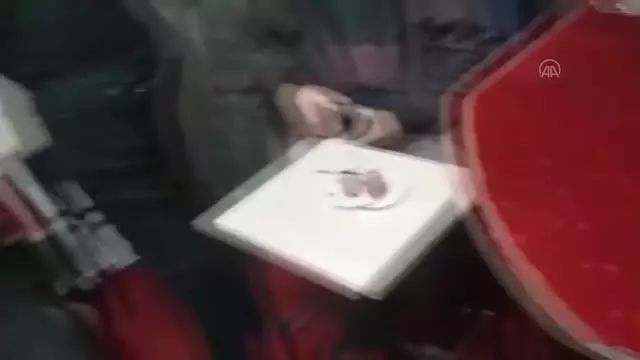 ÇANAKKALE - Kumarhane baskınında 18 şüpheli gözaltına alındı ÇANAKKALE - Kumarhane baskınında 18 şüpheli gözaltına alındı