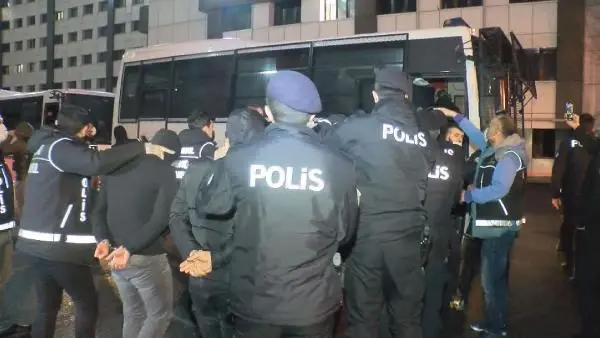 'Daltonlar' adliyeye sevk edildi 'Daltonlar' adliyeye sevk edildi