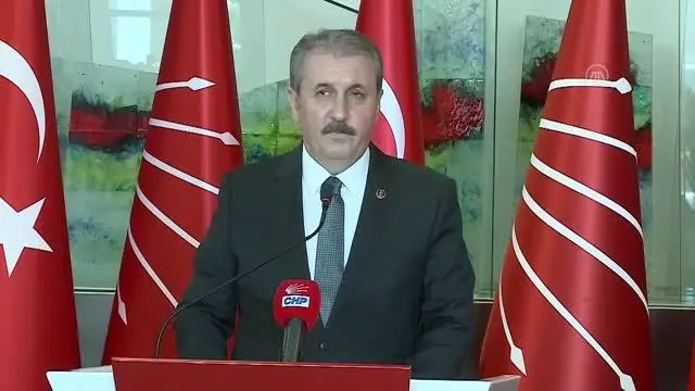 Destici: '(Yeni anayasa çalışmaları) CHP'nin katkısını önemsiyoruz' Destici: '(Yeni anayasa çalışmaları) CHP'nin katkısını önemsiyoruz'