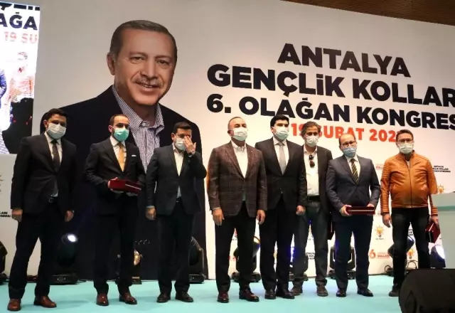 Dışişleri Bakanı Çavuşoğlu, AK Parti Antalya İl Gençlik Kolları 6. Olağan Kongresine katıldı Açıklaması Dışişleri Bakanı Çavuşoğlu, AK Parti Antalya İl Gençlik Kolları 6. Olağan Kongresine katıldı Açıklaması