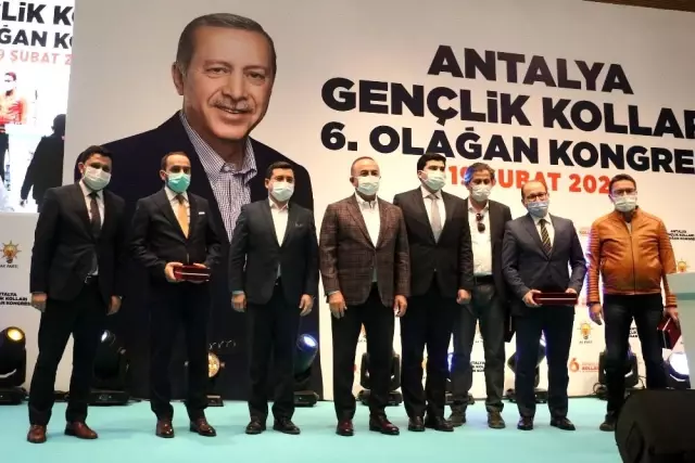 Dışişleri Bakanı Çavuşoğlu, AK Parti Antalya İl Gençlik Kolları 6. Olağan Kongresine katıldı Açıklaması Dışişleri Bakanı Çavuşoğlu, AK Parti Antalya İl Gençlik Kolları 6. Olağan Kongresine katıldı Açıklaması