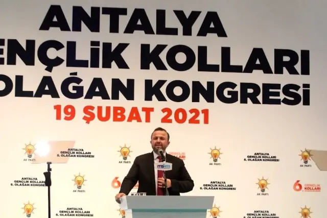 Dışişleri Bakanı Çavuşoğlu, AK Parti Antalya İl Gençlik Kolları 6. Olağan Kongresine katıldı Açıklaması Dışişleri Bakanı Çavuşoğlu, AK Parti Antalya İl Gençlik Kolları 6. Olağan Kongresine katıldı Açıklaması