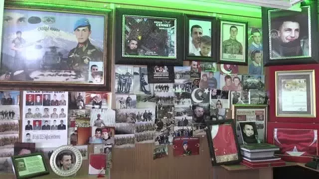 Son dakika haberi: Düzceli baba şehit oğlunun hayalini kurduğu evde onun hatıralarını sergiliyor Son dakika haberi: Düzceli baba şehit oğlunun hayalini kurduğu evde onun hatıralarını sergiliyor