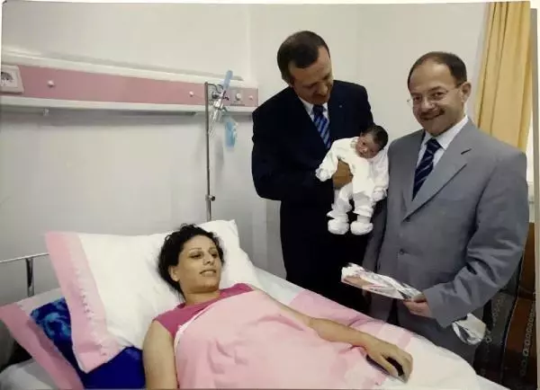 Erdoğan'a sürpriz olan fotoğrafın hikayesini anlattı Erdoğan'a sürpriz olan fotoğrafın hikayesini anlattı