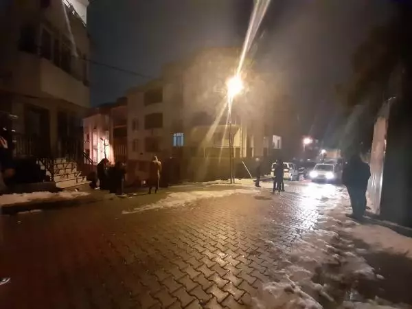 Esenyurt'ta silahlı saldırıya uğrayan kişi hayatını kaybetti Esenyurt'ta silahlı saldırıya uğrayan kişi hayatını kaybetti