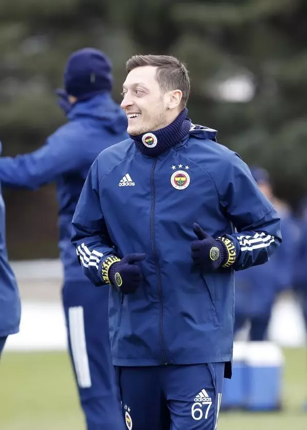 Fenerbahçe, Göztepe maçının hazırlıklarını sürdürdü Fenerbahçe, Göztepe maçının hazırlıklarını sürdürdü