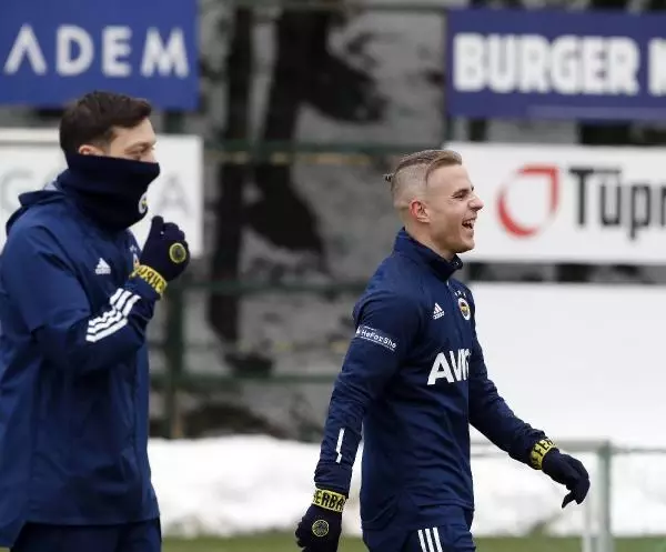 Fenerbahçe, Göztepe maçının hazırlıklarını sürdürdü Fenerbahçe, Göztepe maçının hazırlıklarını sürdürdü