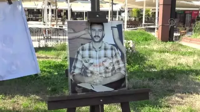 Fırat Çakıroğlu ölümünün 6. yılında Kula'da anıldı Fırat Çakıroğlu ölümünün 6. yılında Kula'da anıldı
