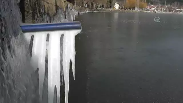 Gölcük Gölü buz tuttu Gölcük Gölü buz tuttu