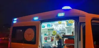 Bahçelievler: Güngören'de hafif ticari araç belediye aracıyla çarpıştı: 1'i ağır 5 yaralı Bahçelievler: Güngören'de hafif ticari araç belediye aracıyla çarpıştı: 1'i ağır 5 yaralı