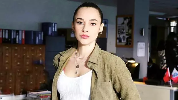 Hira Koyuncuoğlu, Akıncı dizisine katıldı! Hira Koyuncuoğlu, Akıncı dizisine katıldı!