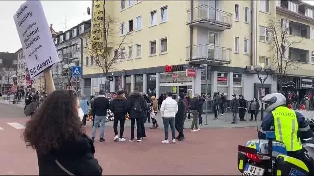 Son dakika: Irkçı terör saldırısında hayatını kaybedenler anıldı Son dakika: Irkçı terör saldırısında hayatını kaybedenler anıldı