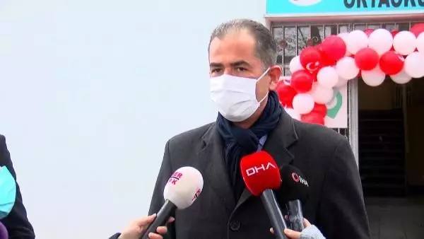 İstanbul'da yüz yüze eğitim mahalle ve köy okullarında başladı İstanbul'da yüz yüze eğitim mahalle ve köy okullarında başladı