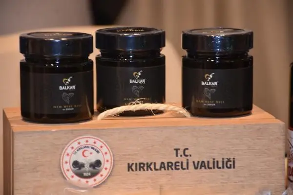 Istranca Ormanları'nda üretilen 'meşe balı' coğrafi işaret aldı Istranca Ormanları'nda üretilen 'meşe balı' coğrafi işaret aldı