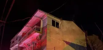 Son dakika haber | İzmir'de bir binanın çatı katında çıkan yangın korkuttu