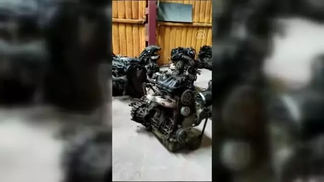 Kaçak 65 lüks araç motoru ele geçirildi Kaçak 65 lüks araç motoru ele geçirildi