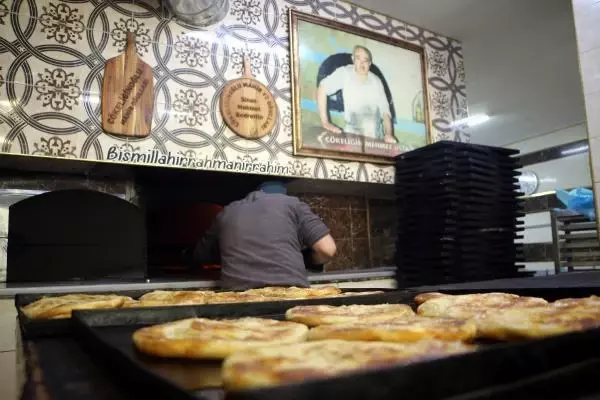 Kahvaltı sofralarının vazgeçilmezi, asırlık lezzet; Tokat yağlısı Kahvaltı sofralarının vazgeçilmezi, asırlık lezzet; Tokat yağlısı