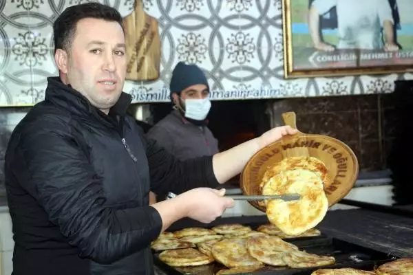 Kahvaltı sofralarının vazgeçilmezi, asırlık lezzet; Tokat yağlısı Kahvaltı sofralarının vazgeçilmezi, asırlık lezzet; Tokat yağlısı