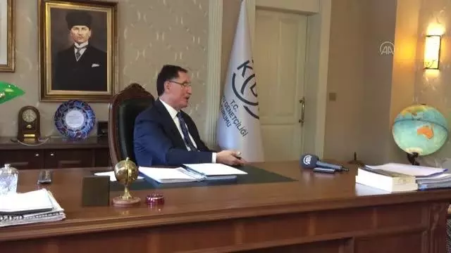 Kamu Başdenetçisi Malkoç, yeni anayasanın halkın iradesini yansıtan anlayışla yapılması gerektiğini söyledi Kamu Başdenetçisi Malkoç, yeni anayasanın halkın iradesini yansıtan anlayışla yapılması gerektiğini söyledi