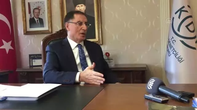 Kamu Başdenetçisi Malkoç, yeni anayasanın halkın iradesini yansıtan anlayışla yapılması gerektiğini söyledi Kamu Başdenetçisi Malkoç, yeni anayasanın halkın iradesini yansıtan anlayışla yapılması gerektiğini söyledi