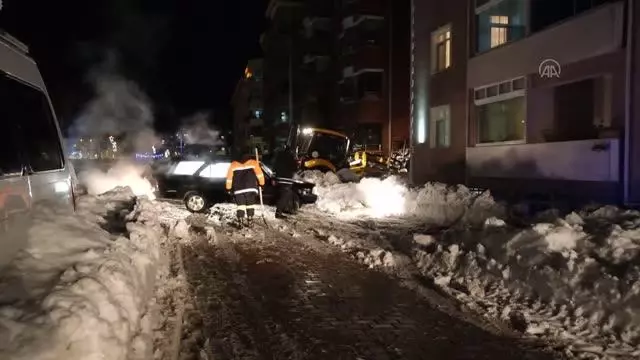 KASTAMONU - Bozkurt Belediyesi ekiplerinin kar mesaisi devam ediyor KASTAMONU - Bozkurt Belediyesi ekiplerinin kar mesaisi devam ediyor