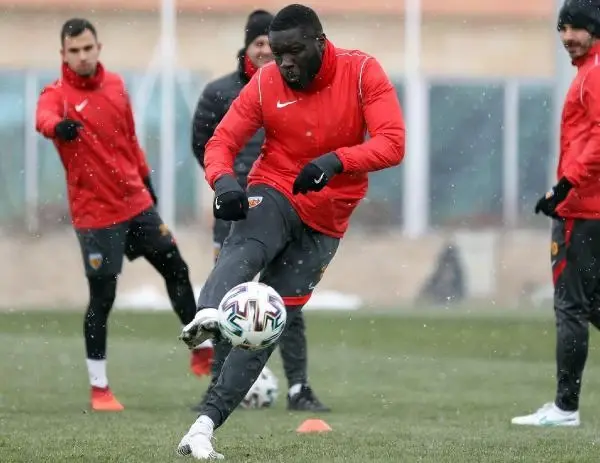 Kayserispor'da Sivasspor maçı hazırlıkları sürüyor Kayserispor'da Sivasspor maçı hazırlıkları sürüyor