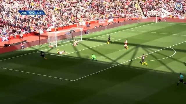 Kevin De Bruyne'nin Sane'ye Arsenal Maçında Yaptığı Acımasız Asist Kevin De Bruyne'nin Sane'ye Arsenal Maçında Yaptığı Acımasız Asist