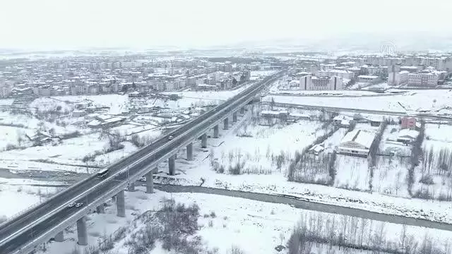 Kış güzelliği havadan görüntülendi Kış güzelliği havadan görüntülendi