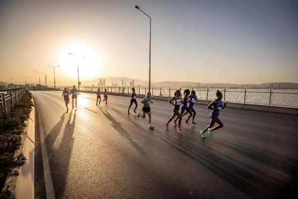 Maratonİzmir 11 Nisan'da sürdürülebilir bir dünya için koşulacak Maratonİzmir 11 Nisan'da sürdürülebilir bir dünya için koşulacak