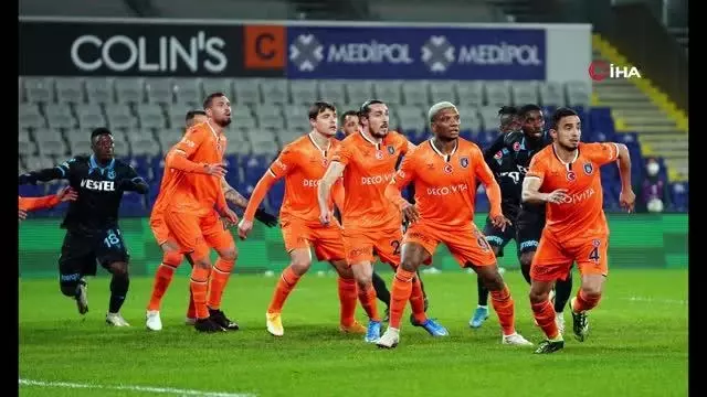 Medipol Başakşehir - Trabzonspor maçından kareler -2- Medipol Başakşehir - Trabzonspor maçından kareler -2-
