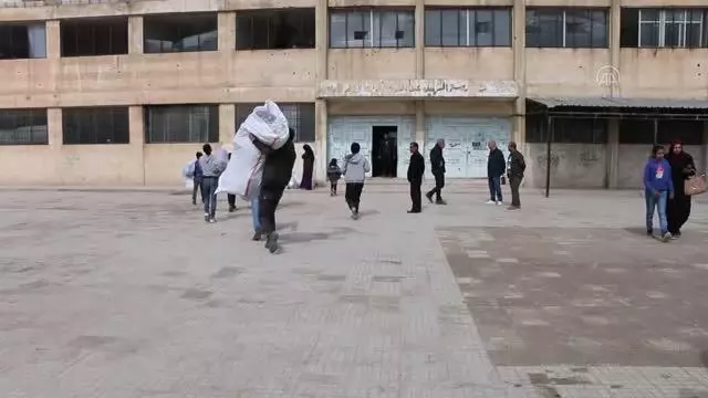 Son dakika: Mehmetçik, Barış Pınarı bölgesinde 1000 öğrenciye kırtasiye ve kıyafet yardımı yaptı Son dakika: Mehmetçik, Barış Pınarı bölgesinde 1000 öğrenciye kırtasiye ve kıyafet yardımı yaptı
