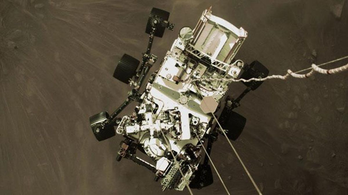 Dün, tüm dünya tarihe tanıklık etti! NASA, Mars'tan yeni fotoğrafları yayınladı