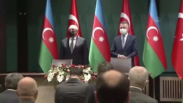 Oktay: 'Azerbaycan'la imzaladığımız protokol ve eylem planı, 15 milyar dolarlık ticaret hacmi hedefi için önemli bir aşama' Oktay: 'Azerbaycan'la imzaladığımız protokol ve eylem planı, 15 milyar dolarlık ticaret hacmi hedefi için önemli bir aşama'