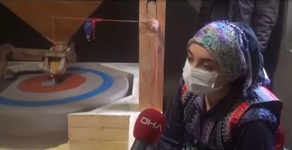 Onarılan 4 asırlık su değirmeni dualarla açıldı Onarılan 4 asırlık su değirmeni dualarla açıldı