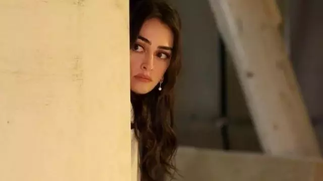Ramo'da Sibel öldü mü? Esra Bilgiç Ramo'dan ayrıldı mı? Esra Bilgiç kimdir? Ramo'da Sibel öldü mü? Esra Bilgiç Ramo'dan ayrıldı mı? Esra Bilgiç kimdir?