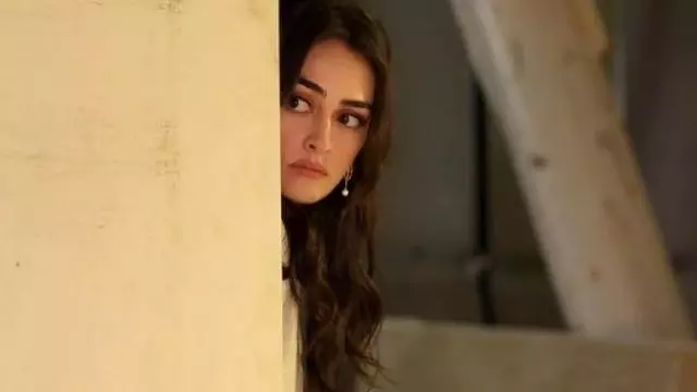 Ramo Sibel öldü mü, neden öldü? 19 Şubat - Ramo Sibel diziden neden ayrıldı? Ramo Esra Bilgiç diziden mi ayrıldı? Ramo Sibel öldü mü, neden öldü? 19 Şubat - Ramo Sibel diziden neden ayrıldı? Ramo Esra Bilgiç diziden mi ayrıldı?